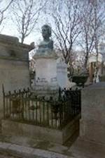 Tombe de l'crivain Balzac au Cimetire Est dit du Pre Lachaise - Paris - France - Fvrier 2005.